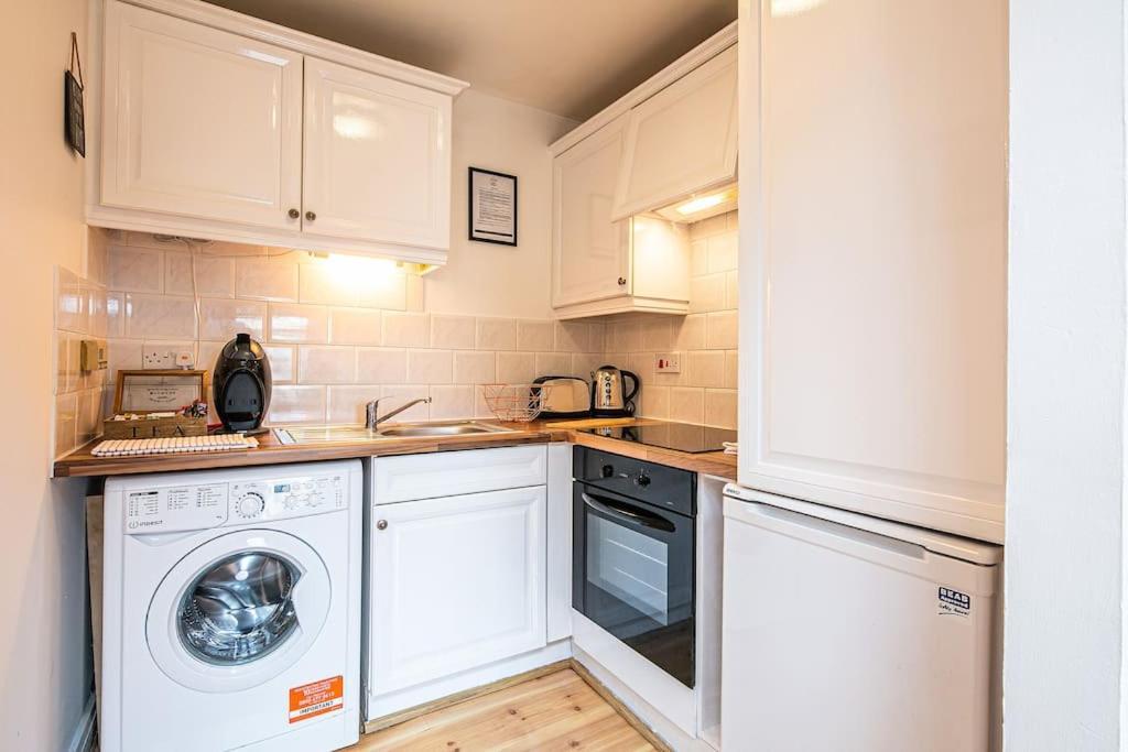 Beautiful 1-Bed Apartment In Grade Listed Warehouse - Victoria Quays, Sheffield City Centre, Free Parking, Pet Friendly, Netflix Exterior foto